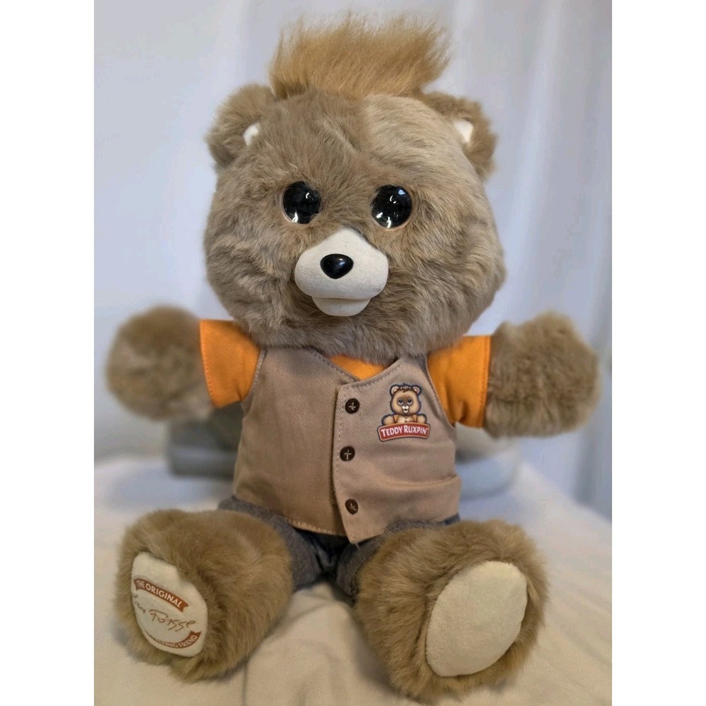 TEDDY RUXPIN StoryTelling Interactive Talking Bear Bluetooth Plush 2017 Works